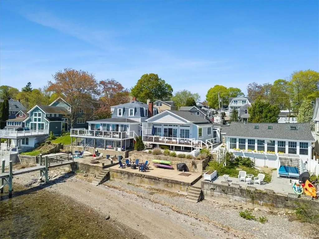 106 King Philip Avenue Bristol RI 02809