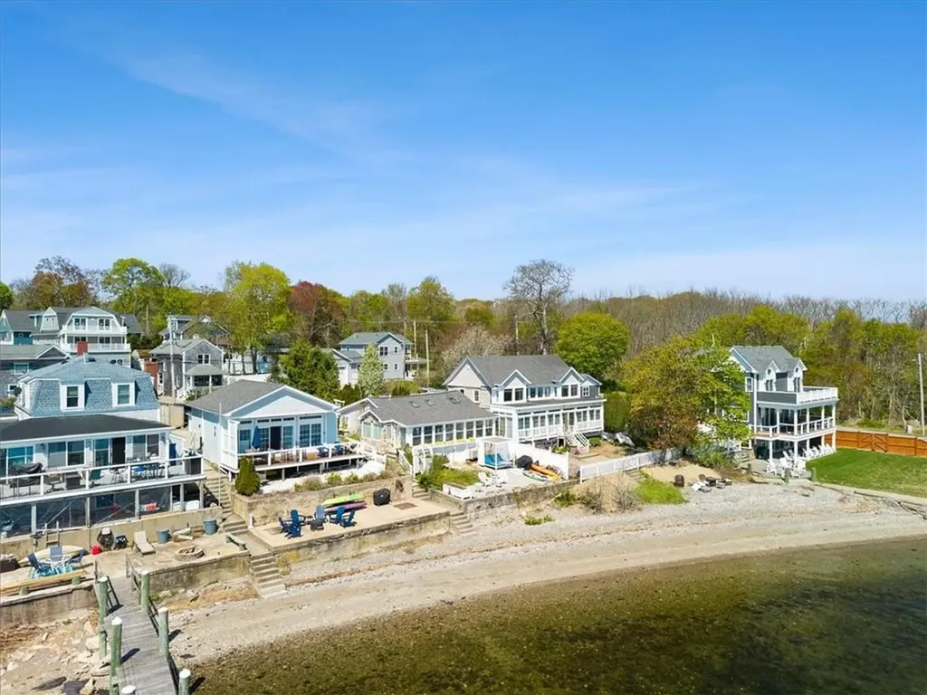 106 King Philip Avenue Bristol RI 02809