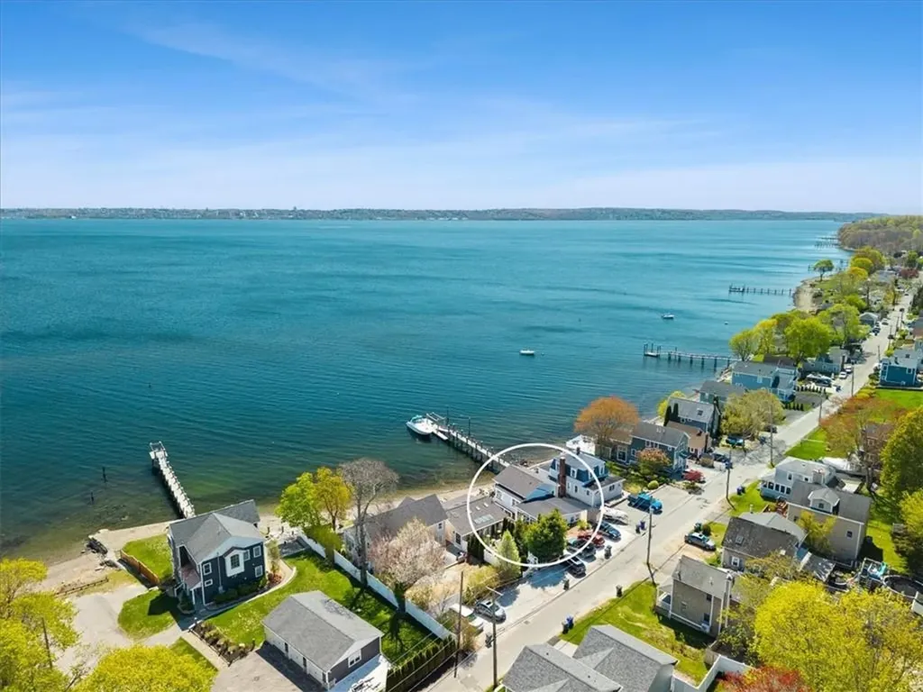 106 King Philip Avenue Bristol RI 02809