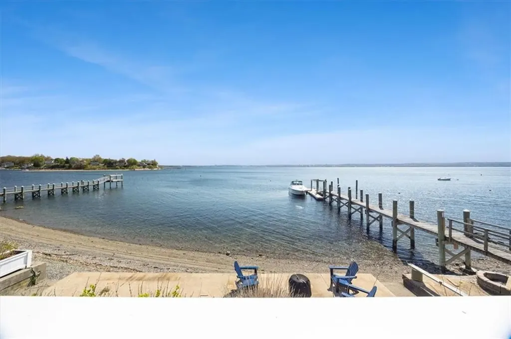 106 King Philip Avenue Bristol RI 02809