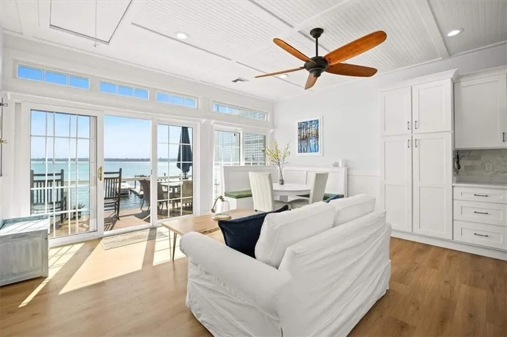 106 King Philip Avenue Bristol RI 02809