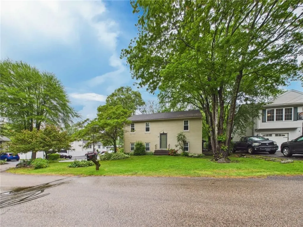 55 Betony Road Narragansett RI 02874