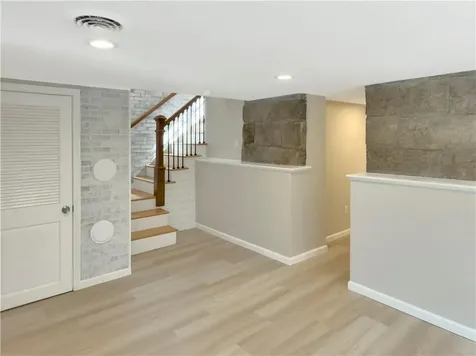 2185 Post Road South Kingstown RI 02879