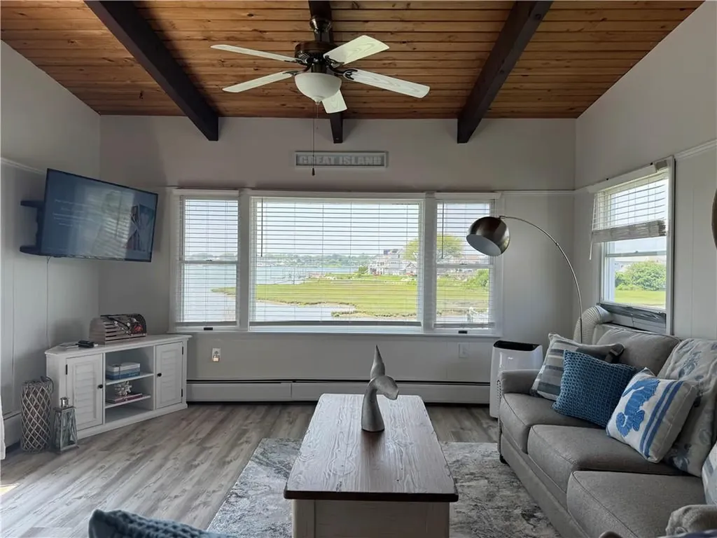 26 Conch Road Narragansett RI 02882
