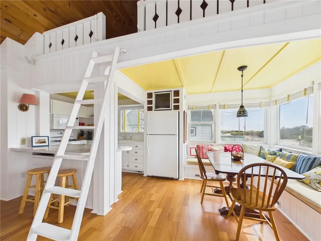 11 Brecka Drive Narragansett RI 02879