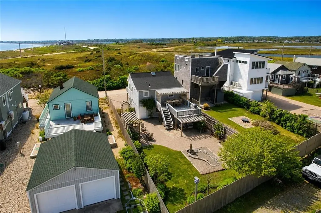 11 Brecka Drive Narragansett RI 02879