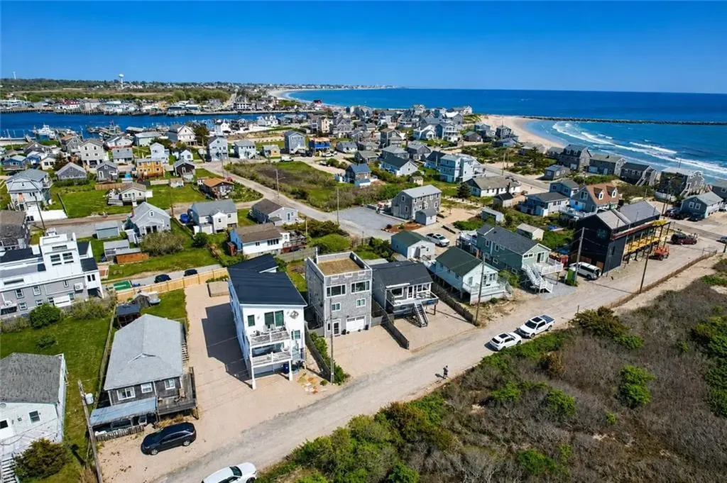 11 Brecka Drive Narragansett RI 02879