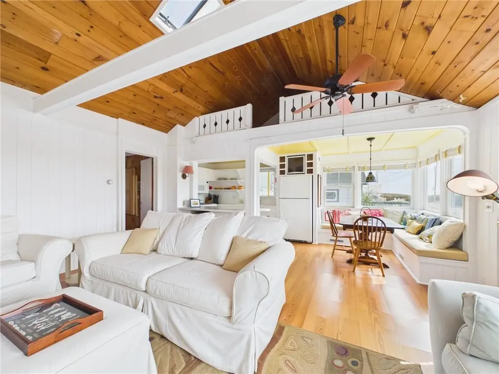 11 Brecka Drive Narragansett RI 02879