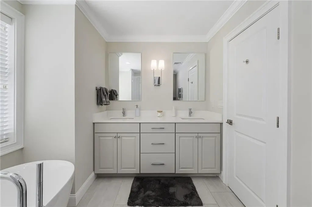 5 Lacey Court Smithfield RI 02917