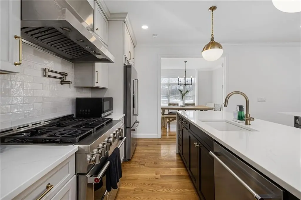 5 Lacey Court Smithfield RI 02917