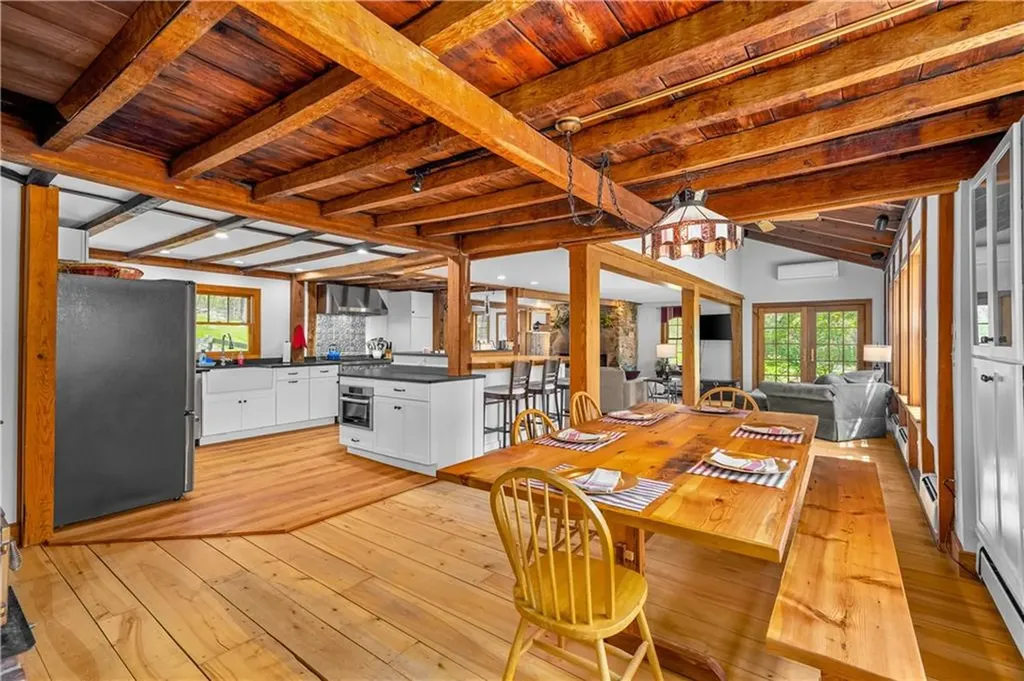 55 Elbow Rock Road Glocester RI 02814