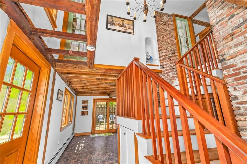 55 Elbow Rock Road Glocester RI 02814
