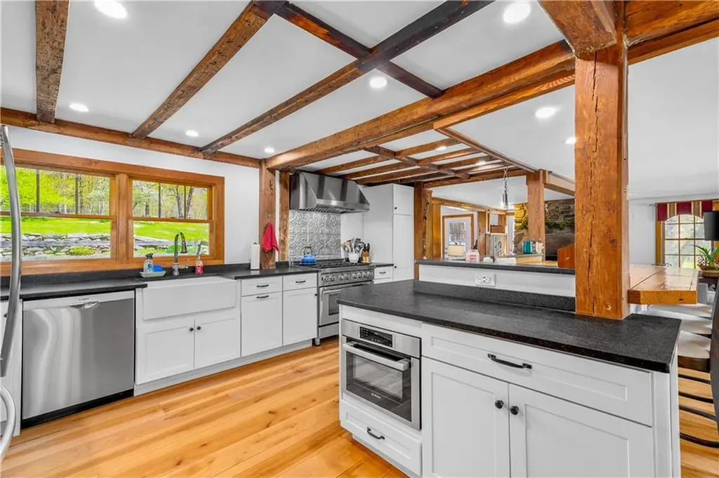 55 Elbow Rock Road Glocester RI 02814