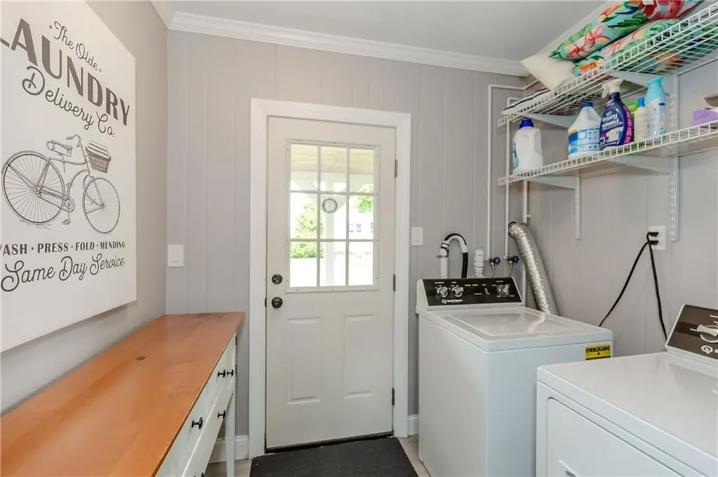 189 Underwood Avenue Warwick RI 02888