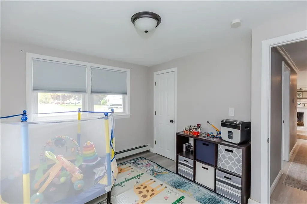 189 Underwood Avenue Warwick RI 02888