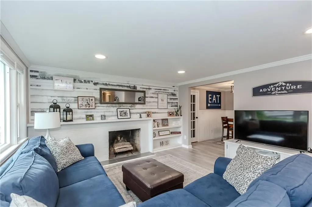 189 Underwood Avenue Warwick RI 02888