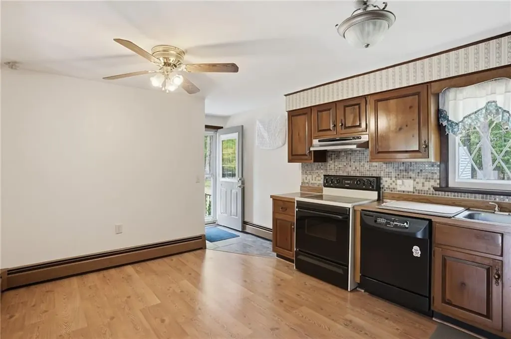 325 Buxton Street Burrillville RI 02830