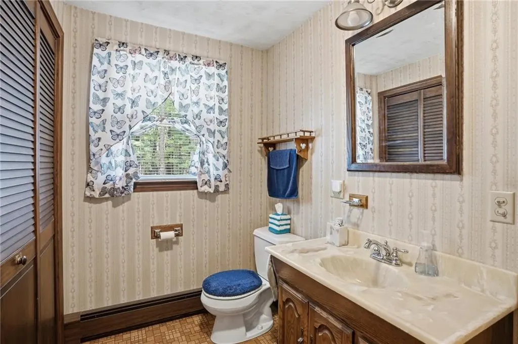 325 Buxton Street Burrillville RI 02830