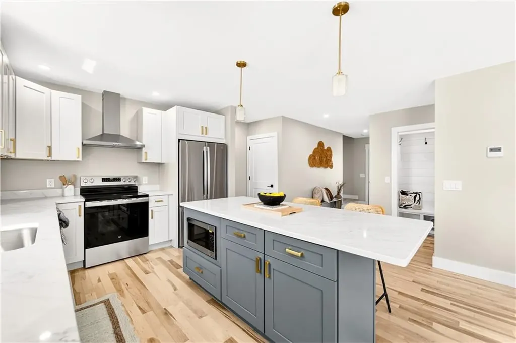 1455 Park Avenue Cranston RI 02920