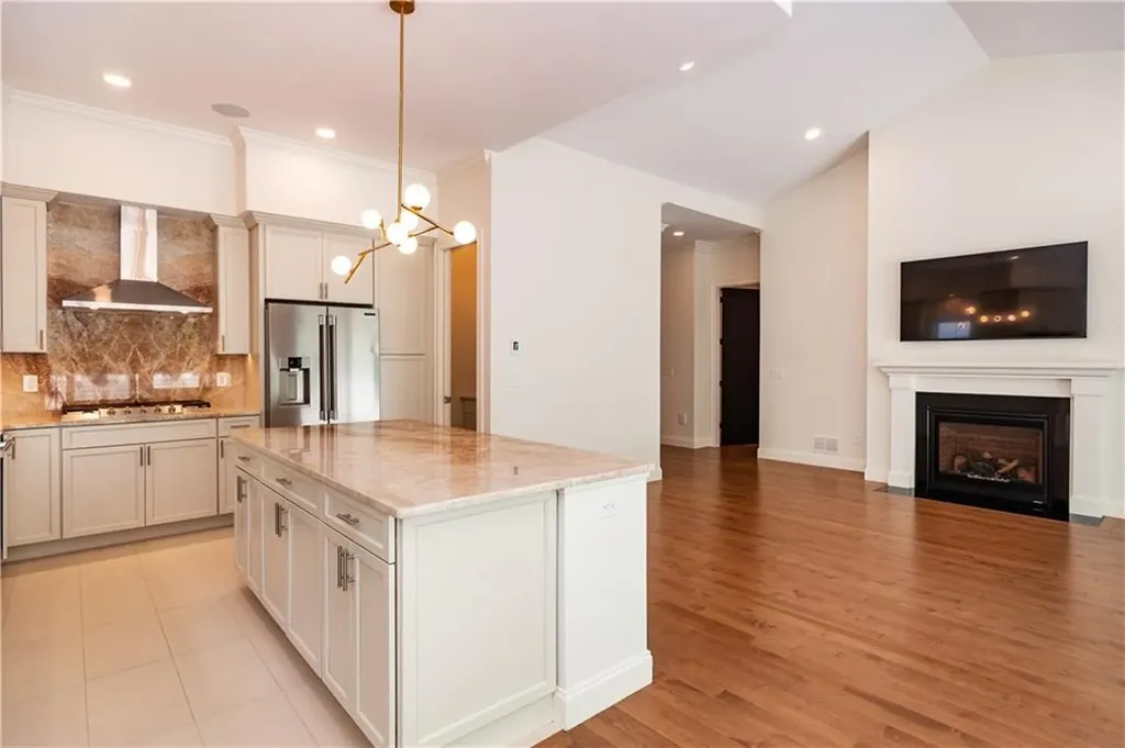 15 Hampton Road Coventry RI 02816