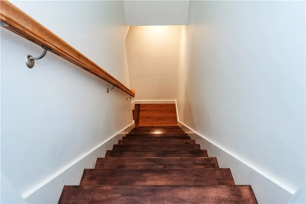 15 Hampton Road Coventry RI 02816