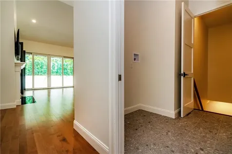 15 Hampton Road Coventry RI 02816