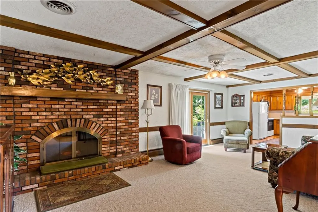26 Carriage Way North Providence RI 02904