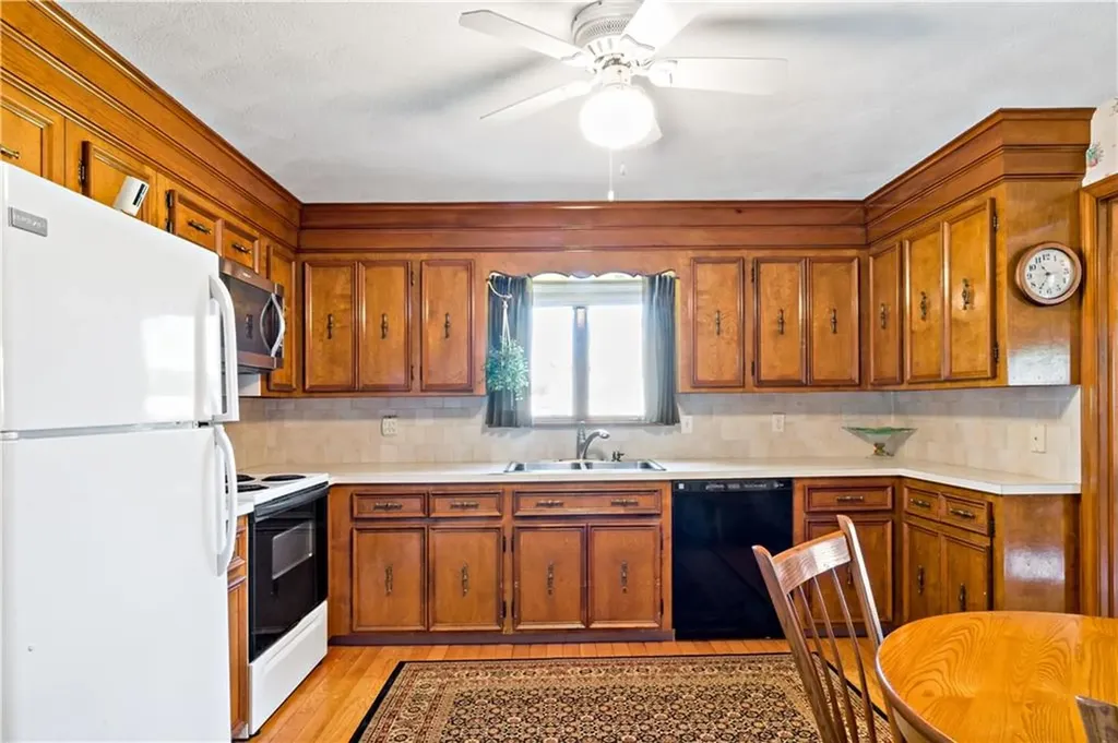 26 Carriage Way North Providence RI 02904