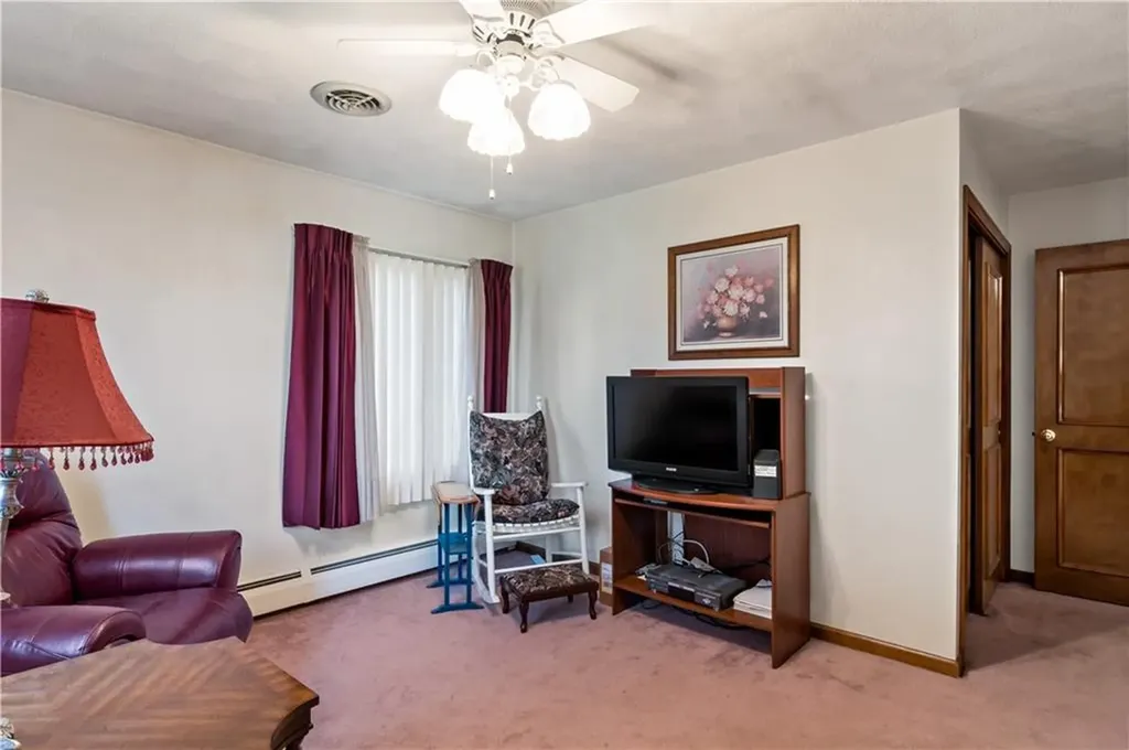 26 Carriage Way North Providence RI 02904