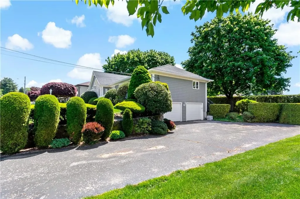 26 Carriage Way North Providence RI 02904