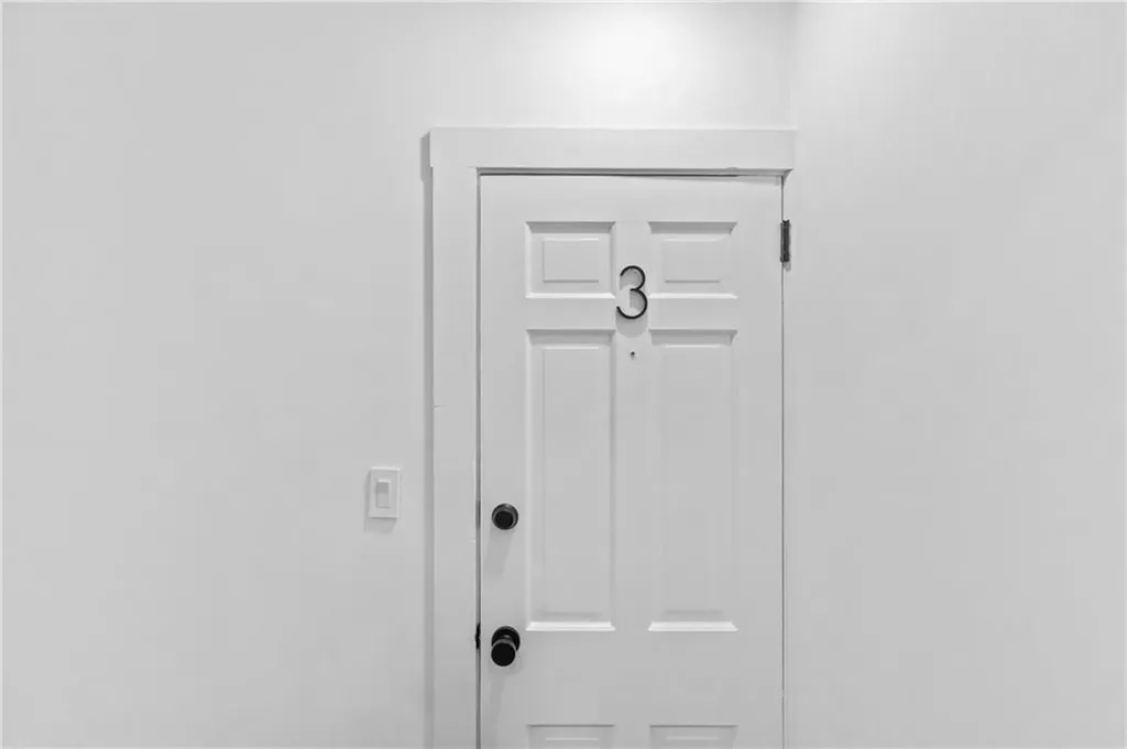 13 Sherman Street Newport RI 02840