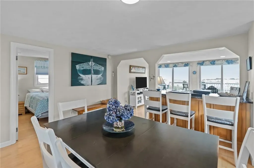 47 Ocean Avenue South Kingstown RI 02879