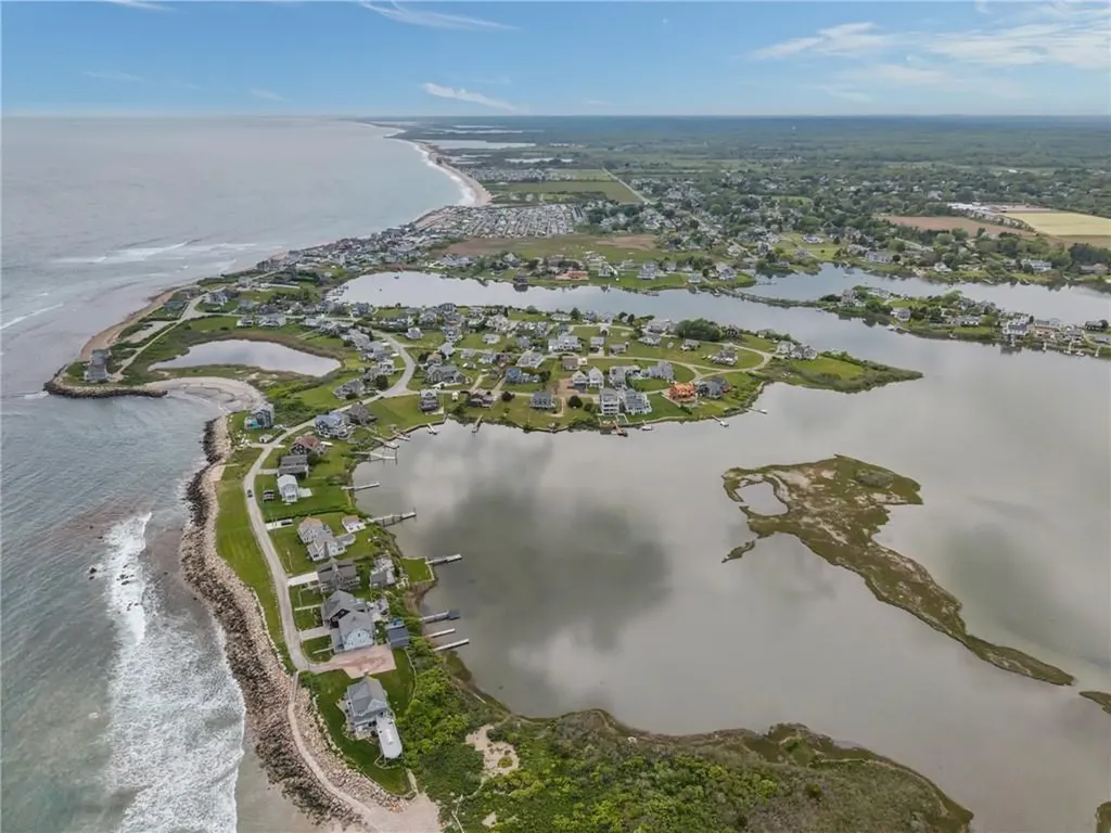 47 Ocean Avenue South Kingstown RI 02879