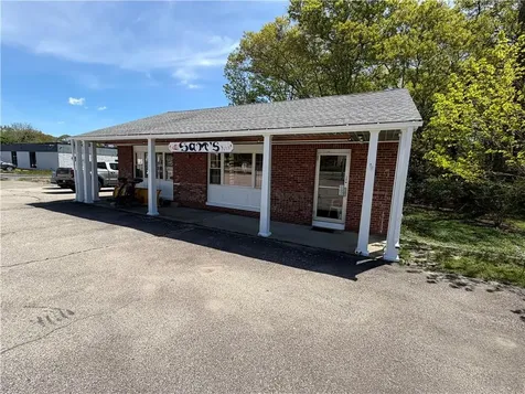7560 Post Road North Kingstown RI 02852