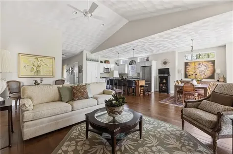 55 Morningside Drive North Kingstown RI 02852