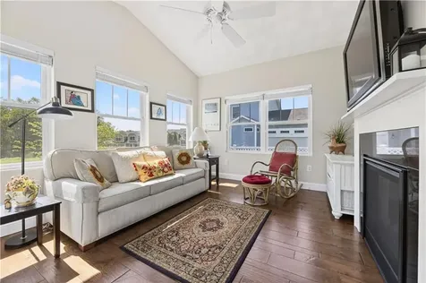 55 Morningside Drive North Kingstown RI 02852