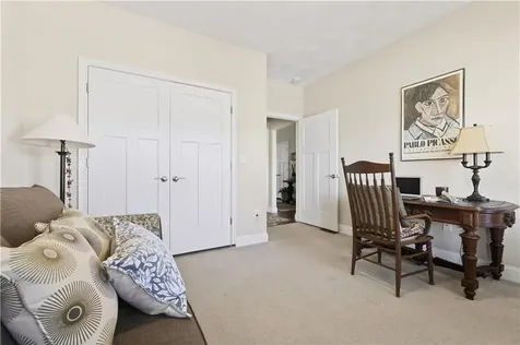 55 Morningside Drive North Kingstown RI 02852