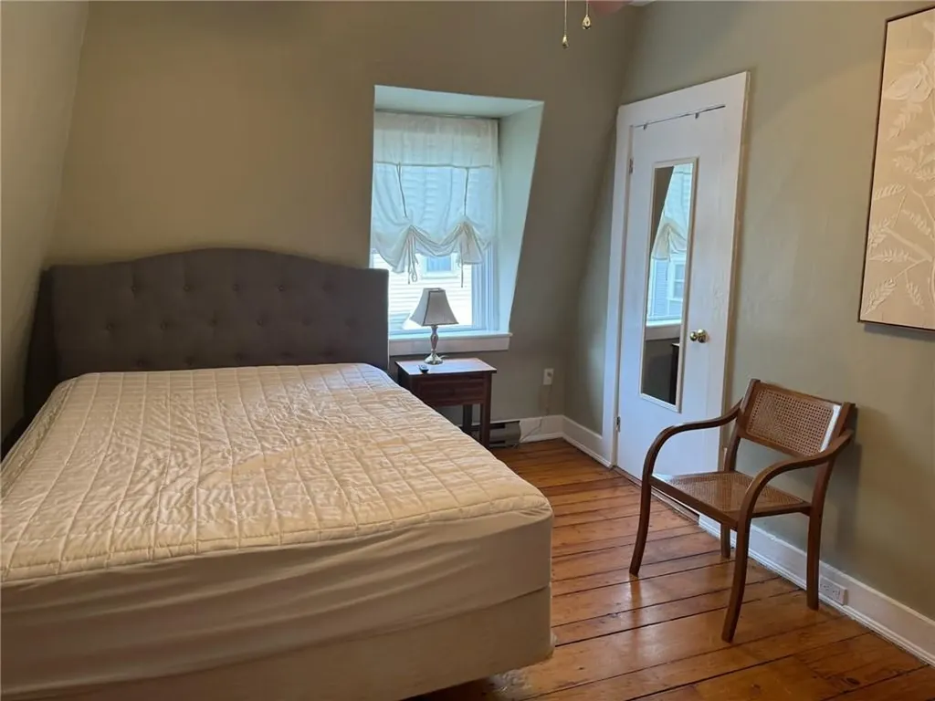 4 Hammond Street Newport RI 02840