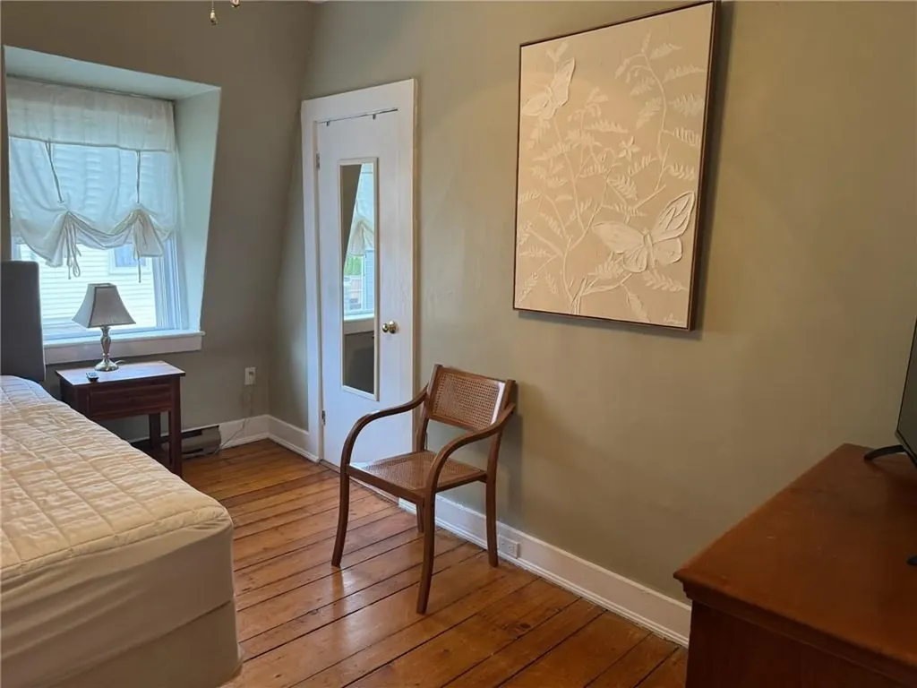 4 Hammond Street Newport RI 02840