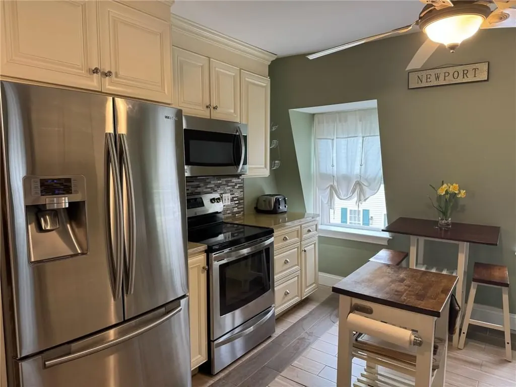 4 Hammond Street Newport RI 02840
