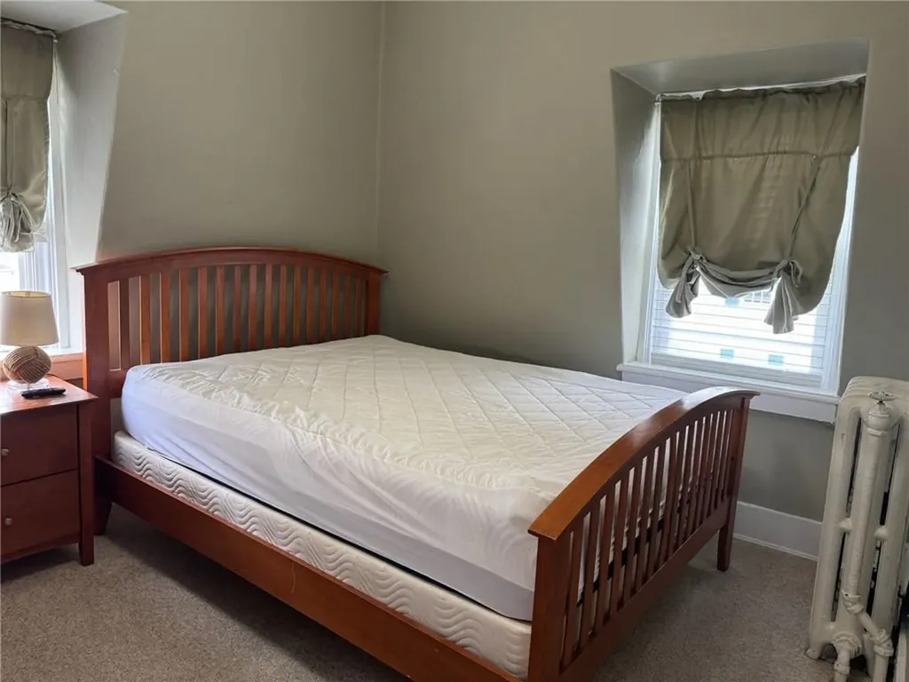 4 Hammond Street Newport RI 02840