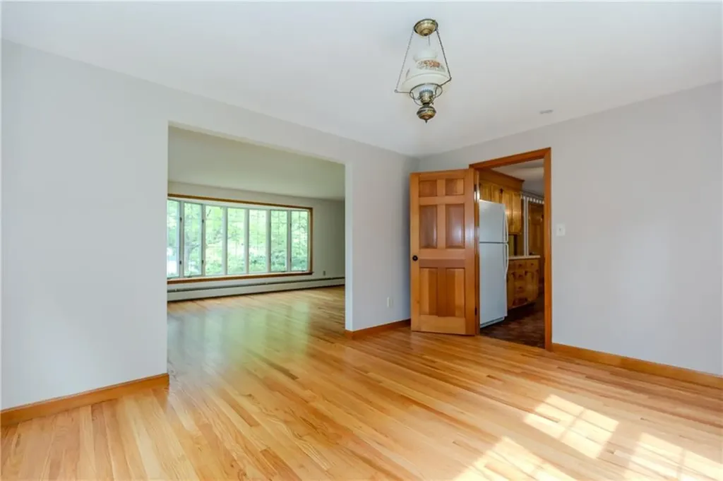 615 West Greenville Road Scituate RI 02857