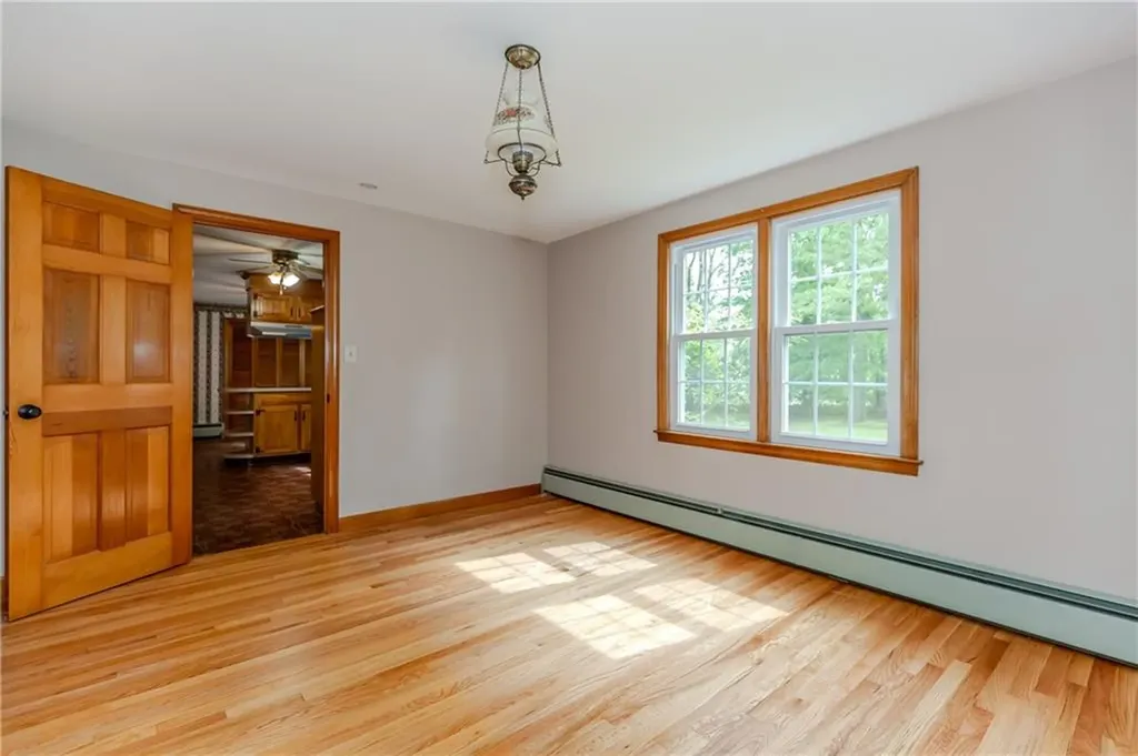 615 West Greenville Road Scituate RI 02857