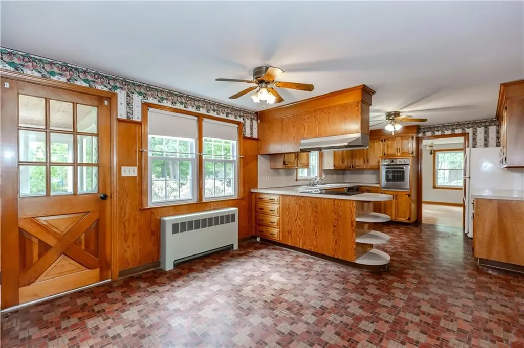 615 West Greenville Road Scituate RI 02857