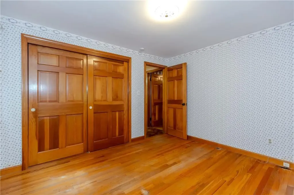 615 West Greenville Road Scituate RI 02857