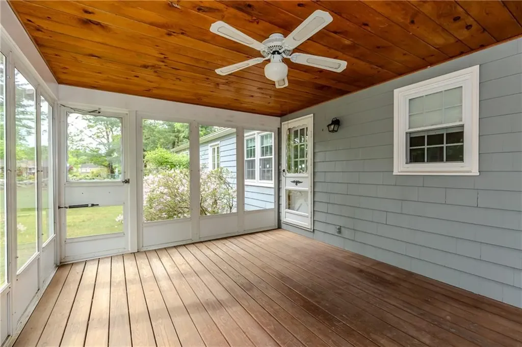 615 West Greenville Road Scituate RI 02857