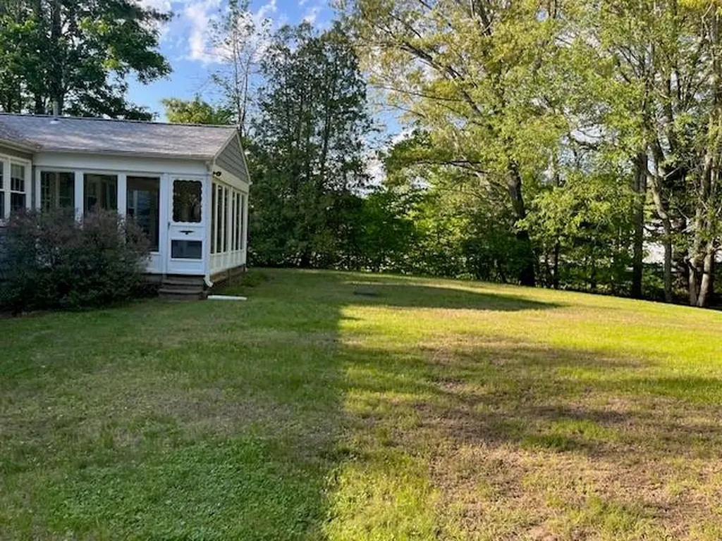 615 West Greenville Road Scituate RI 02857