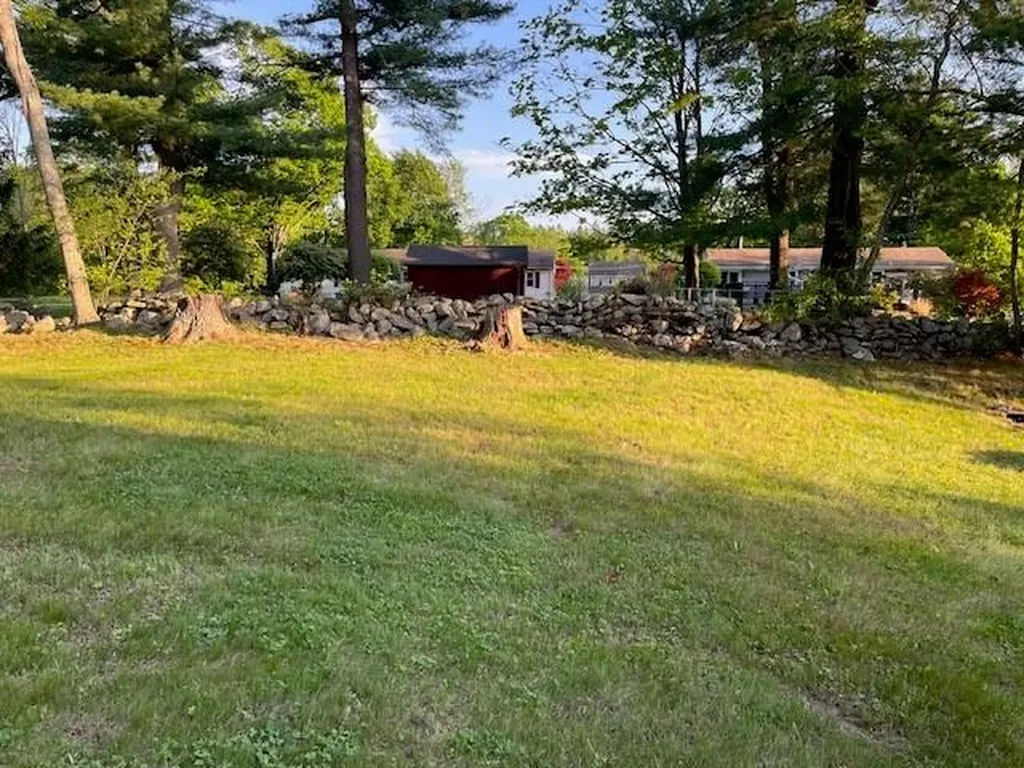 615 West Greenville Road Scituate RI 02857