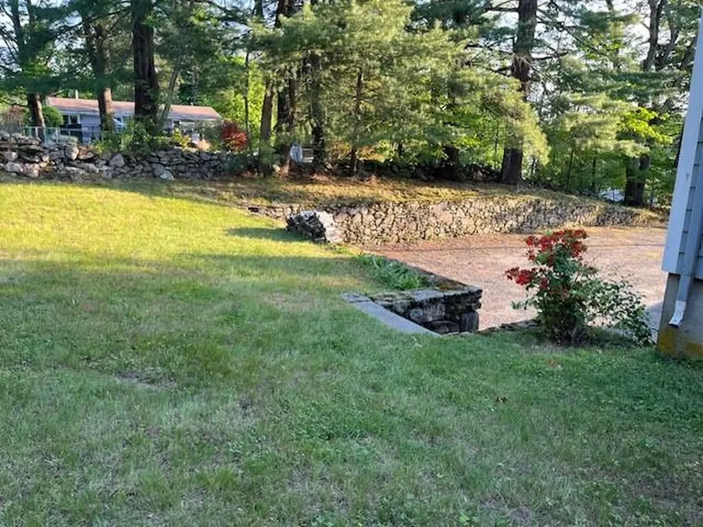 615 West Greenville Road Scituate RI 02857
