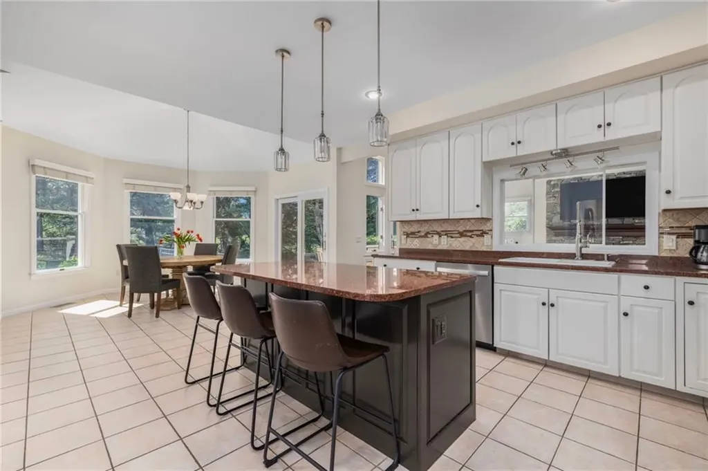 193 Torrie Lane North Kingstown RI 02852